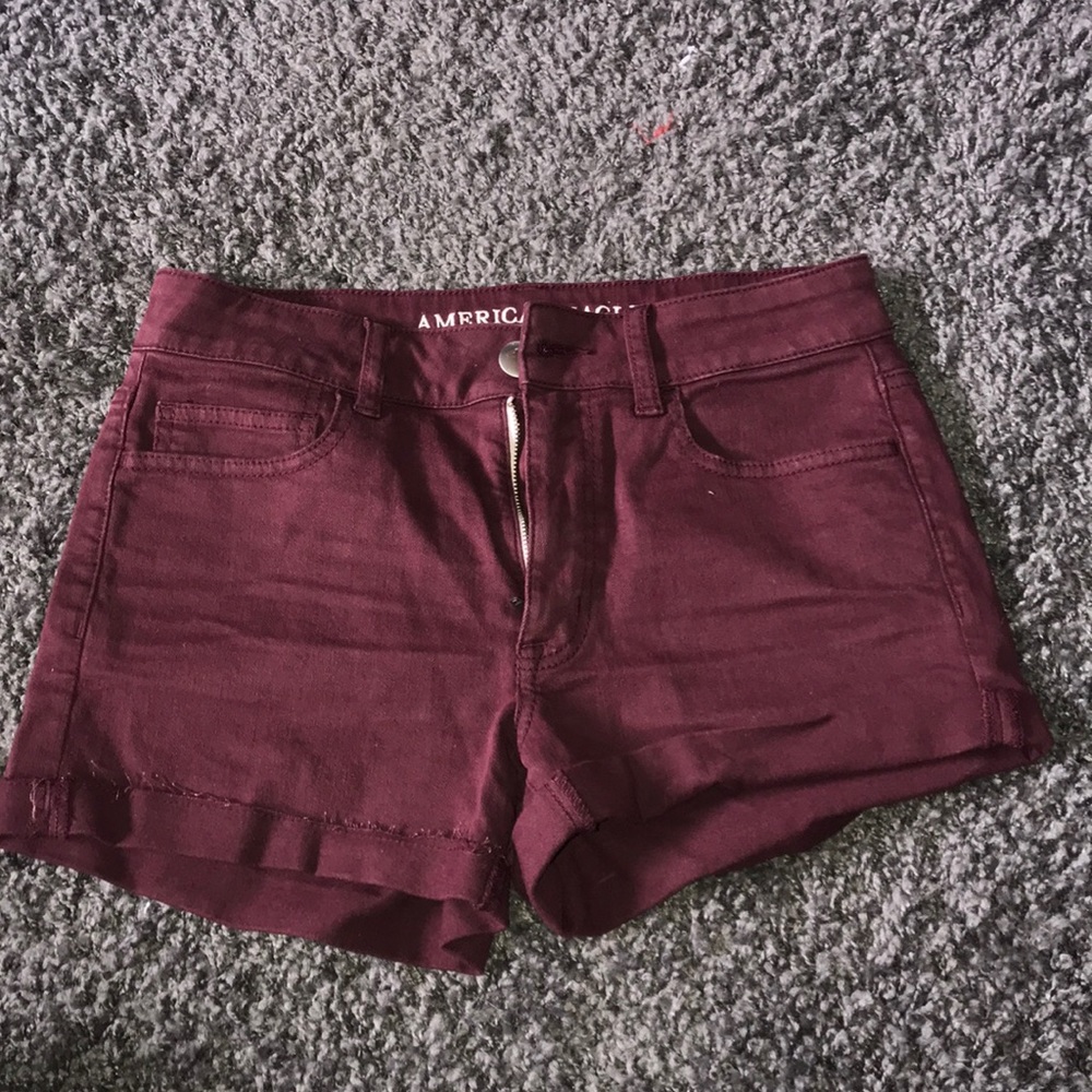 american eagle red shorts